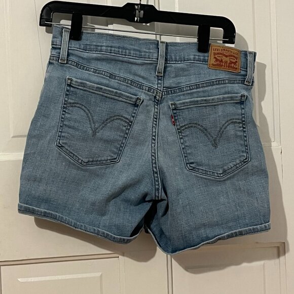 Levi Mid Length Shorts - Picture 9 of 9